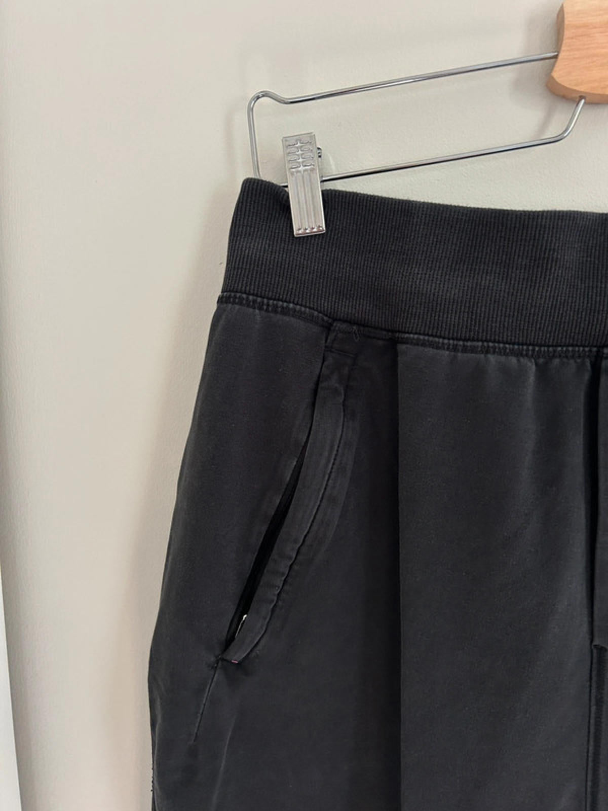 Lululemon Mens Cross Cut Jogger 29.5" Black - L