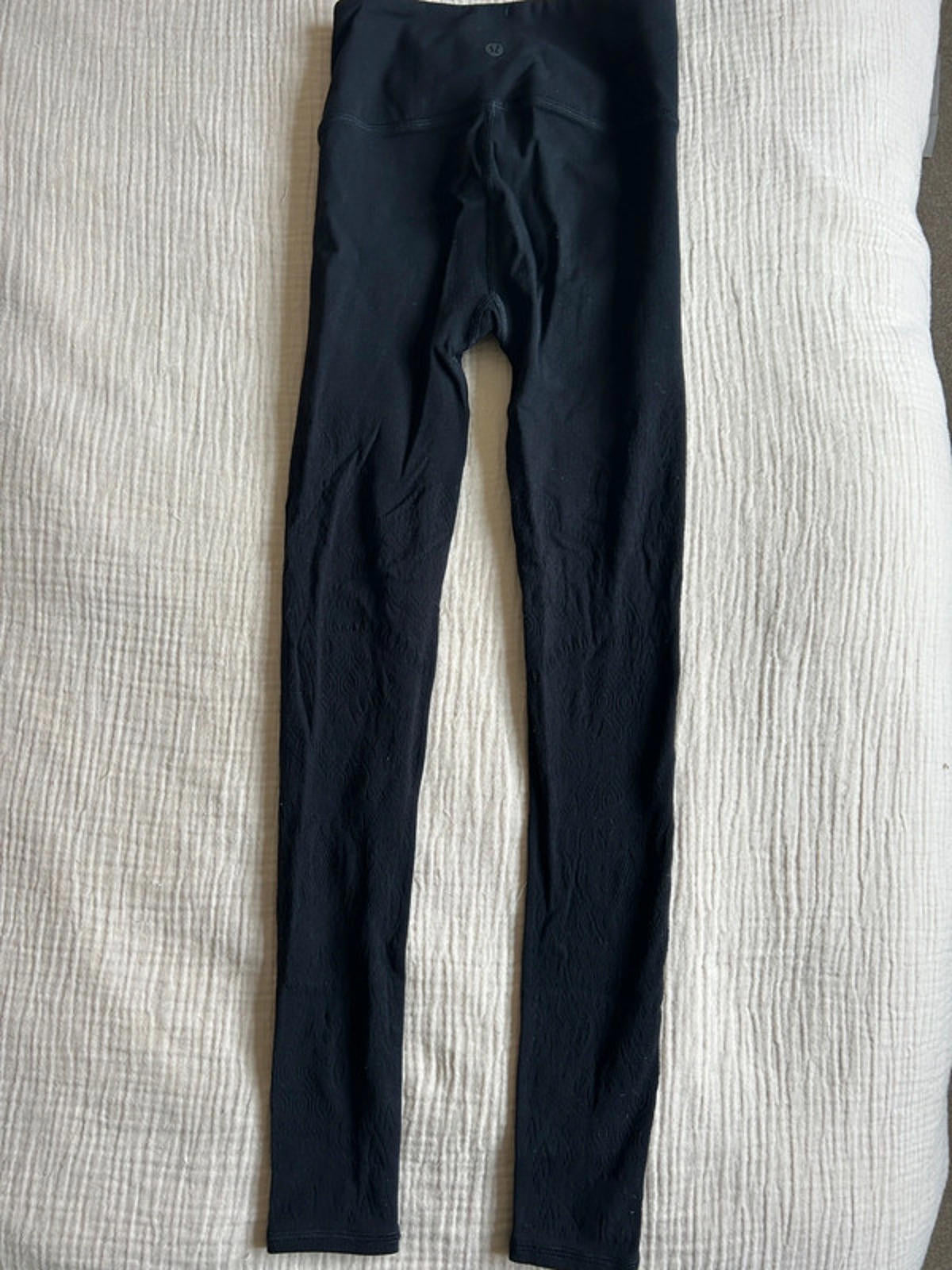 Lululemon Reveal Tight *Zen Expression Black US4 / UK8