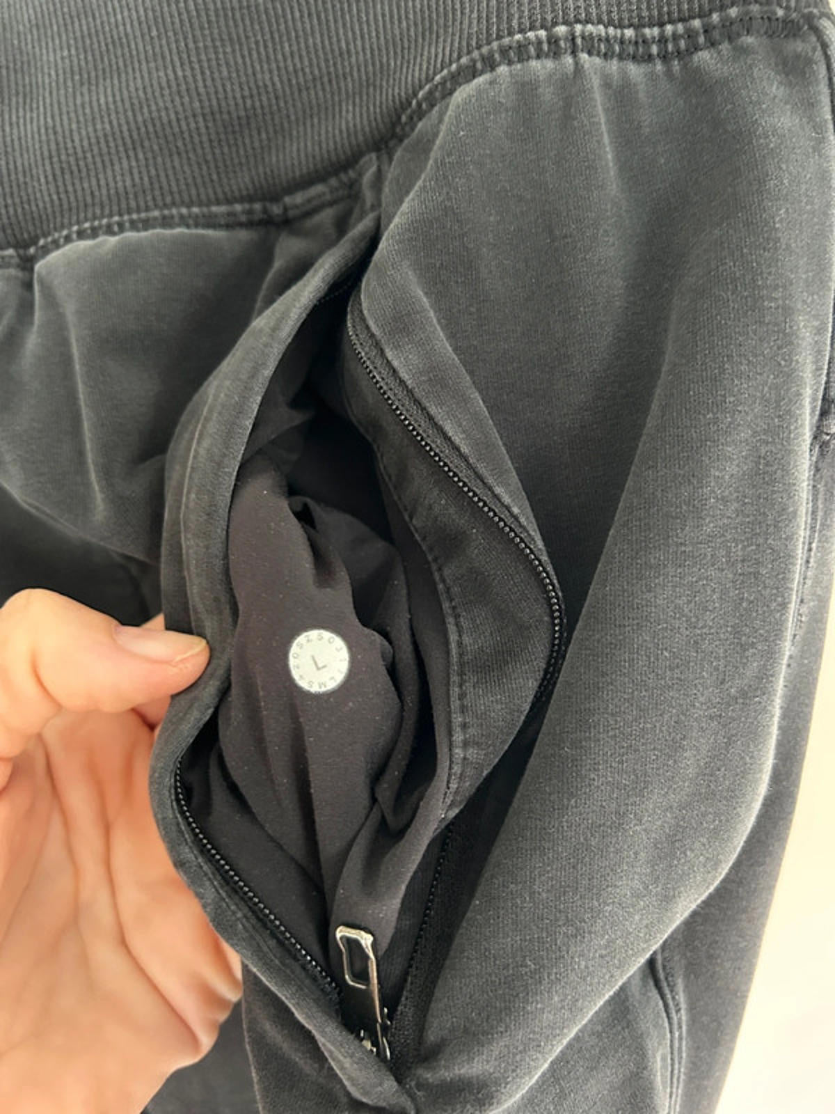 Lululemon Mens Cross Cut Jogger 29.5" Black - L