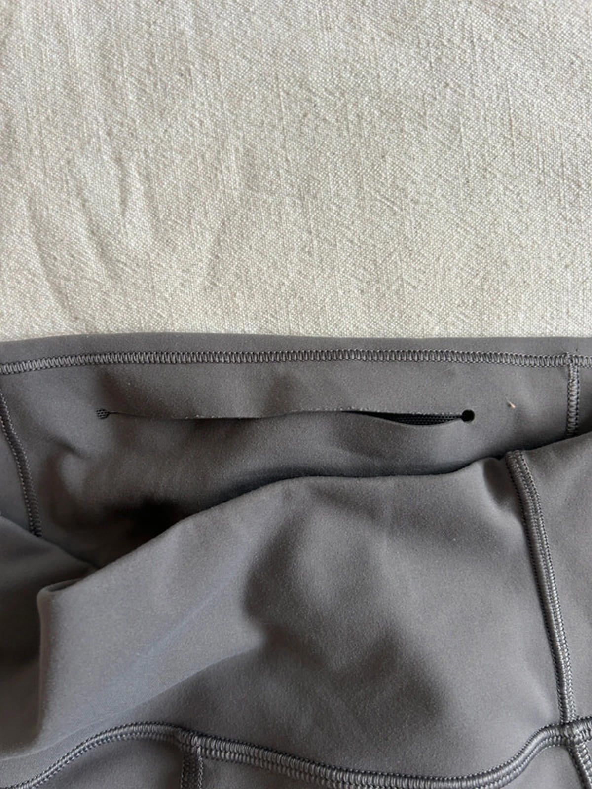 Lululemon In Movement 7/8 Tight *Everlux 25" Titanium US4/ UK8