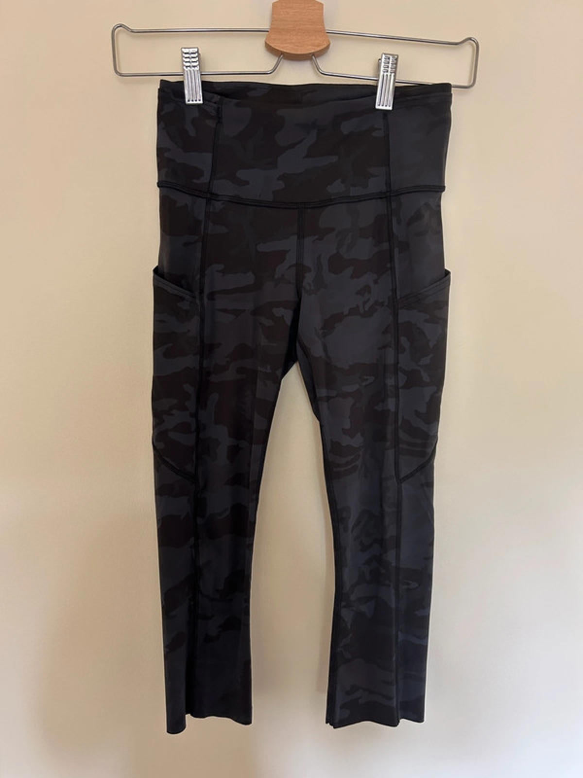 Lululemon Fast and Free Crop II 19" *Non-Reflective Incognito Camo Multi Grey US4/ UK8