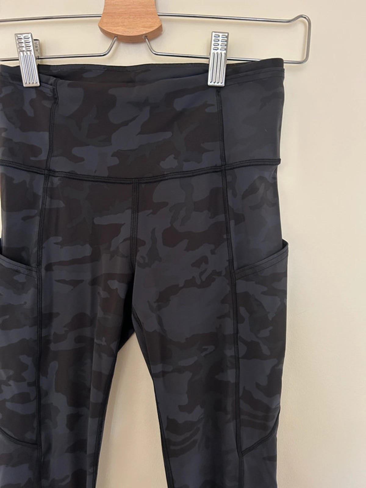 Lululemon Fast and Free Crop II 19" *Non-Reflective Incognito Camo Multi Grey US4/ UK8