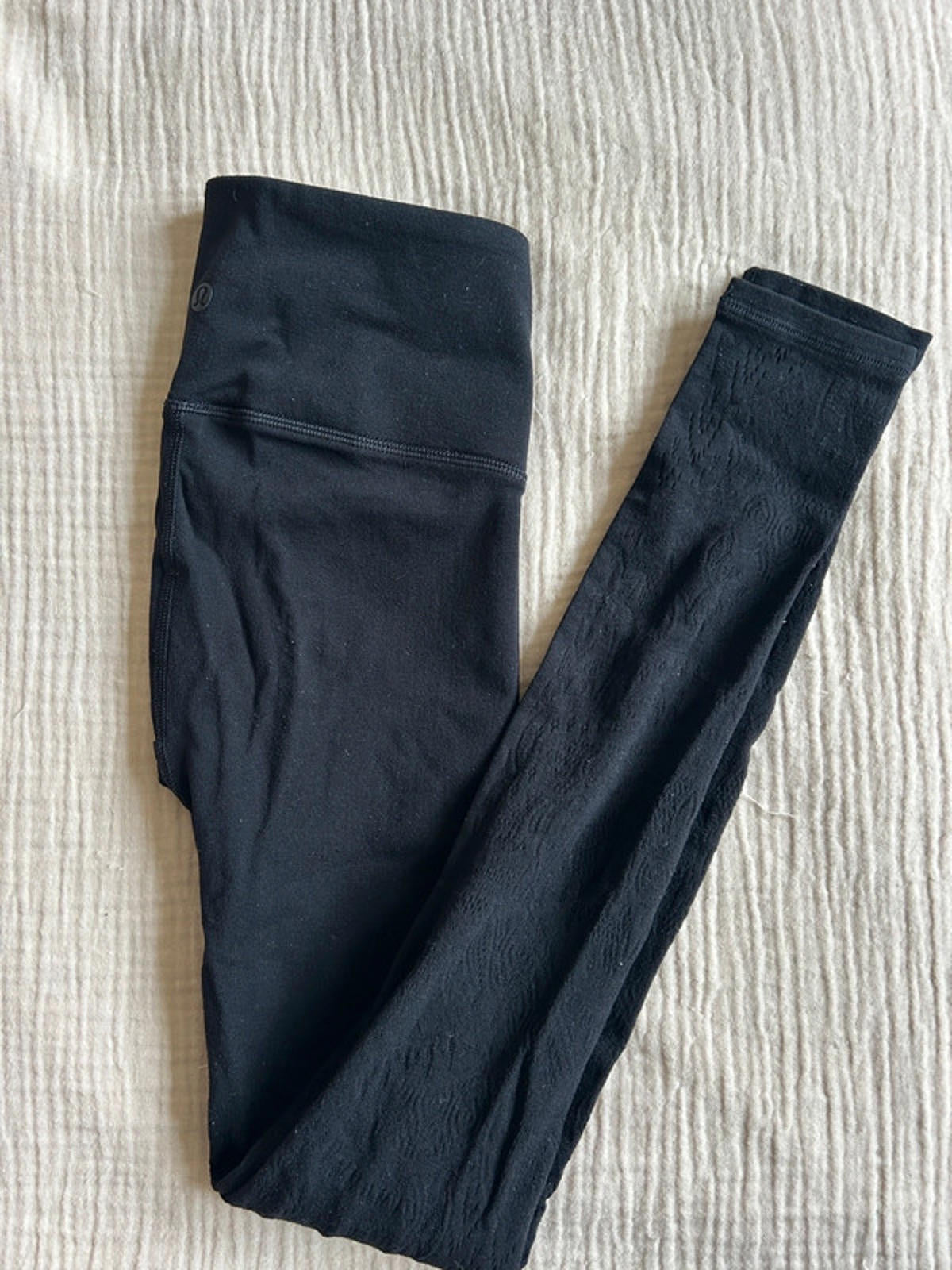 Lululemon Reveal Tight *Zen Expression Black US4 / UK8