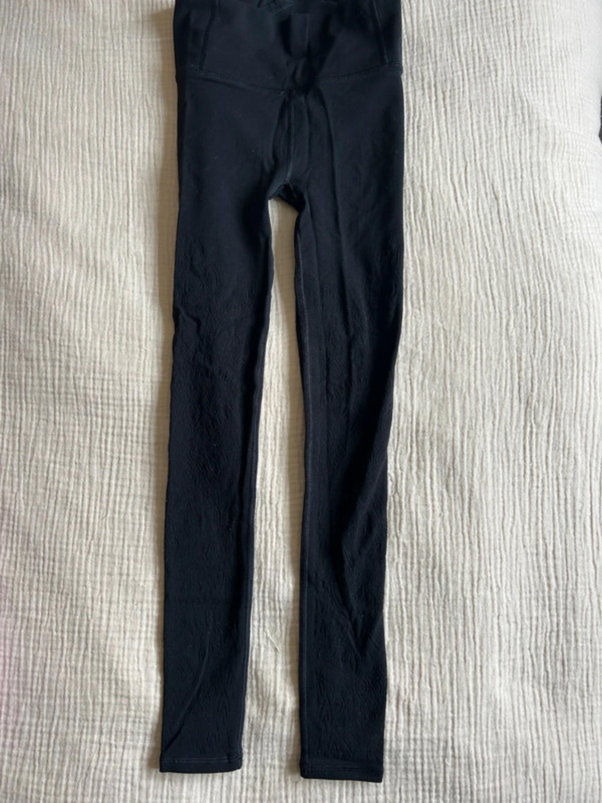 Lululemon Reveal Tight *Zen Expression Black US4 / UK8