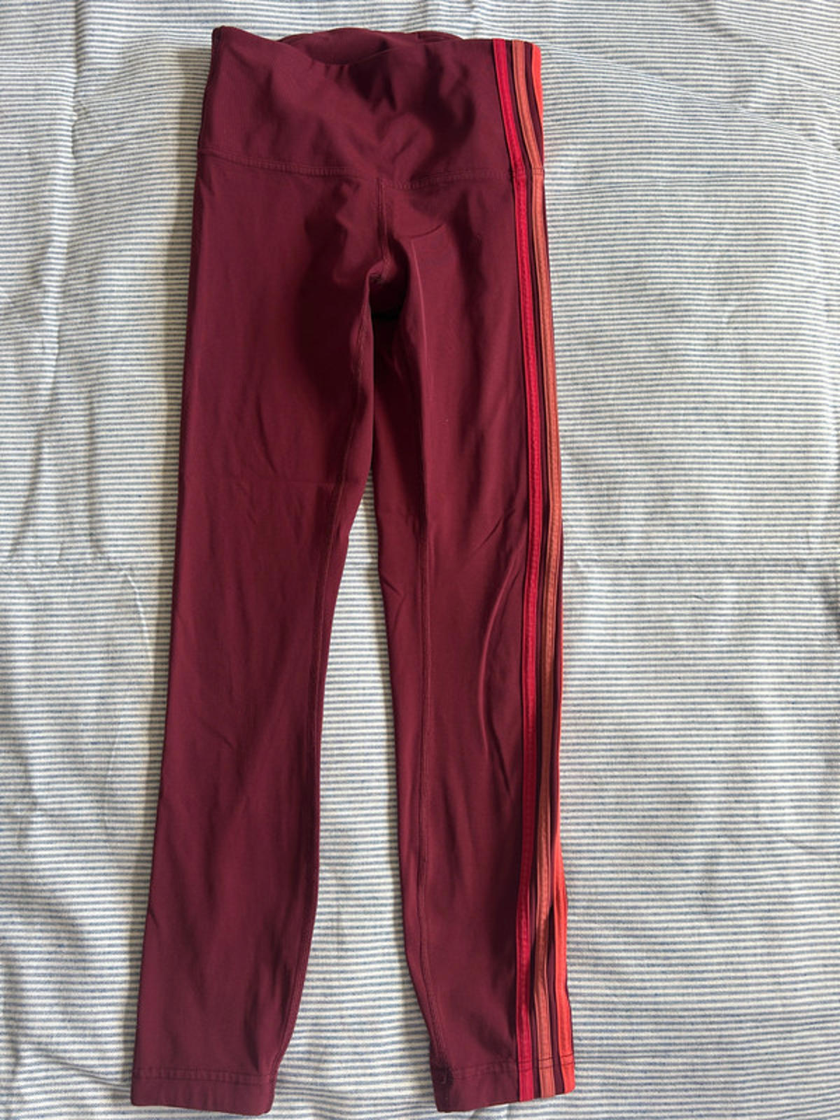 Lululemon Woman’s Take A Hint 7/8 Tight *25" Deep Rouge Size US4/ UK8